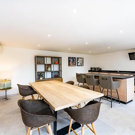 3 - Parking - Clim Appartement