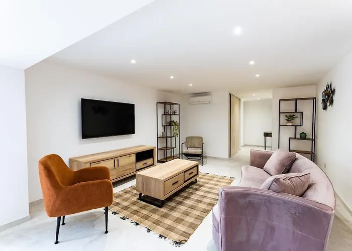 3 - Parking - Clim Apartmán Saint-Raphaël