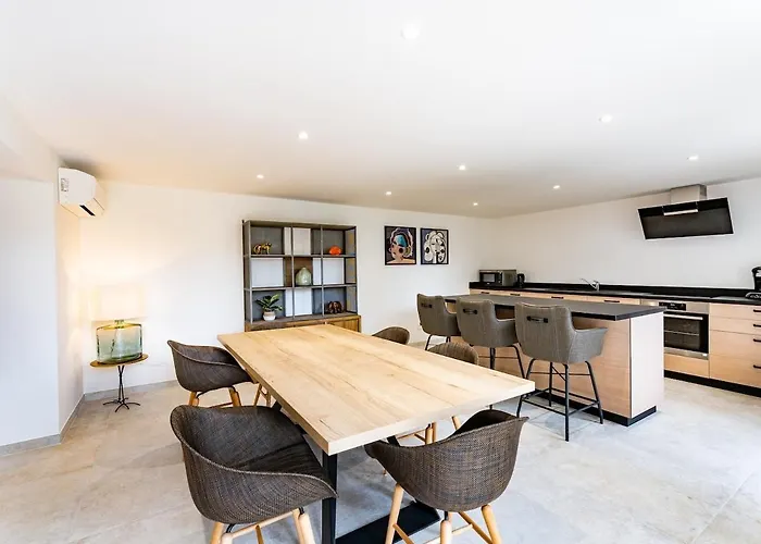 3 - Parking - Clim Apartmán